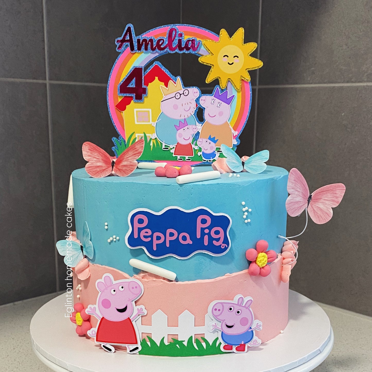 Peppa Pig Cake