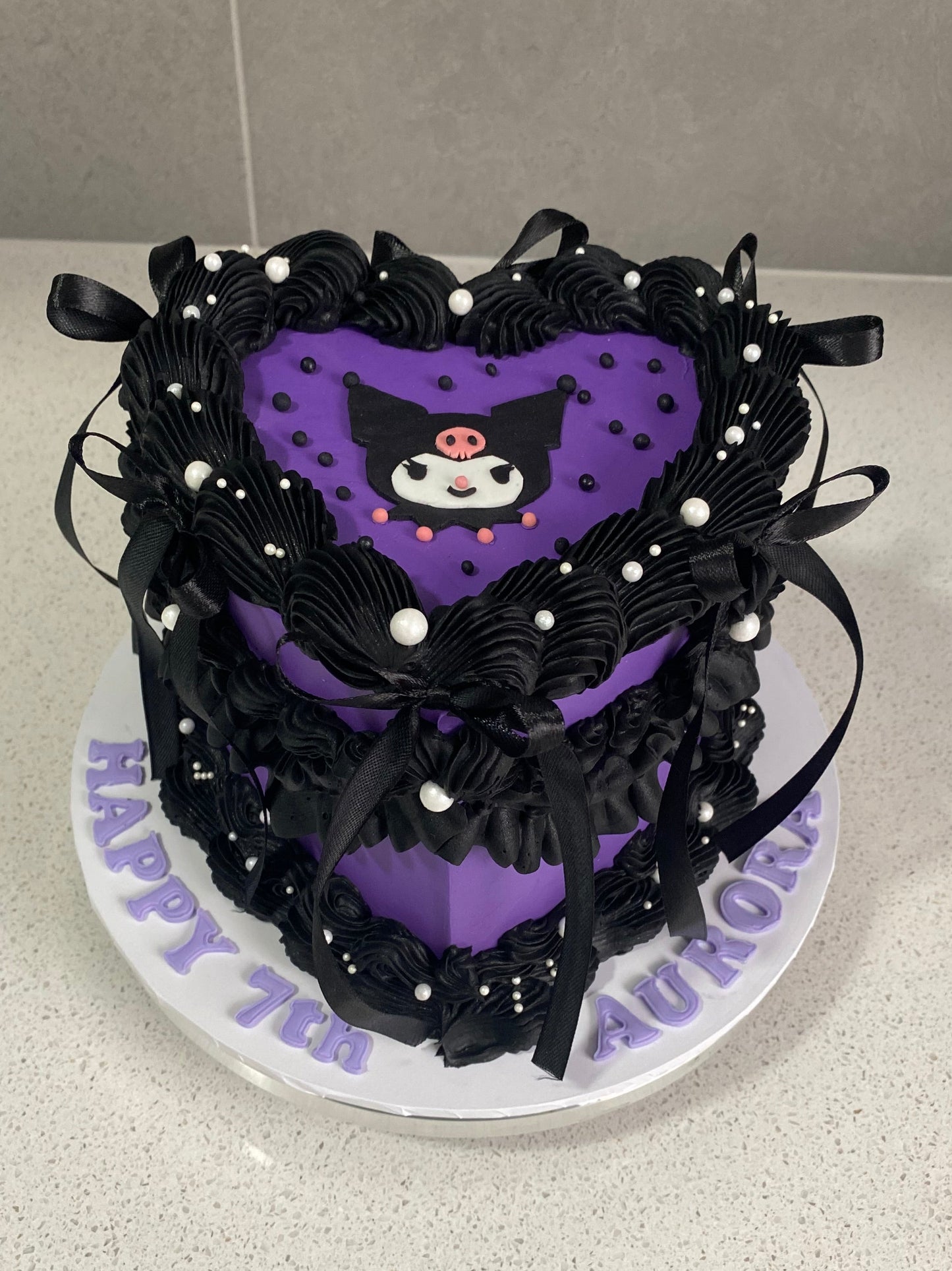 Heart Vintage Cake