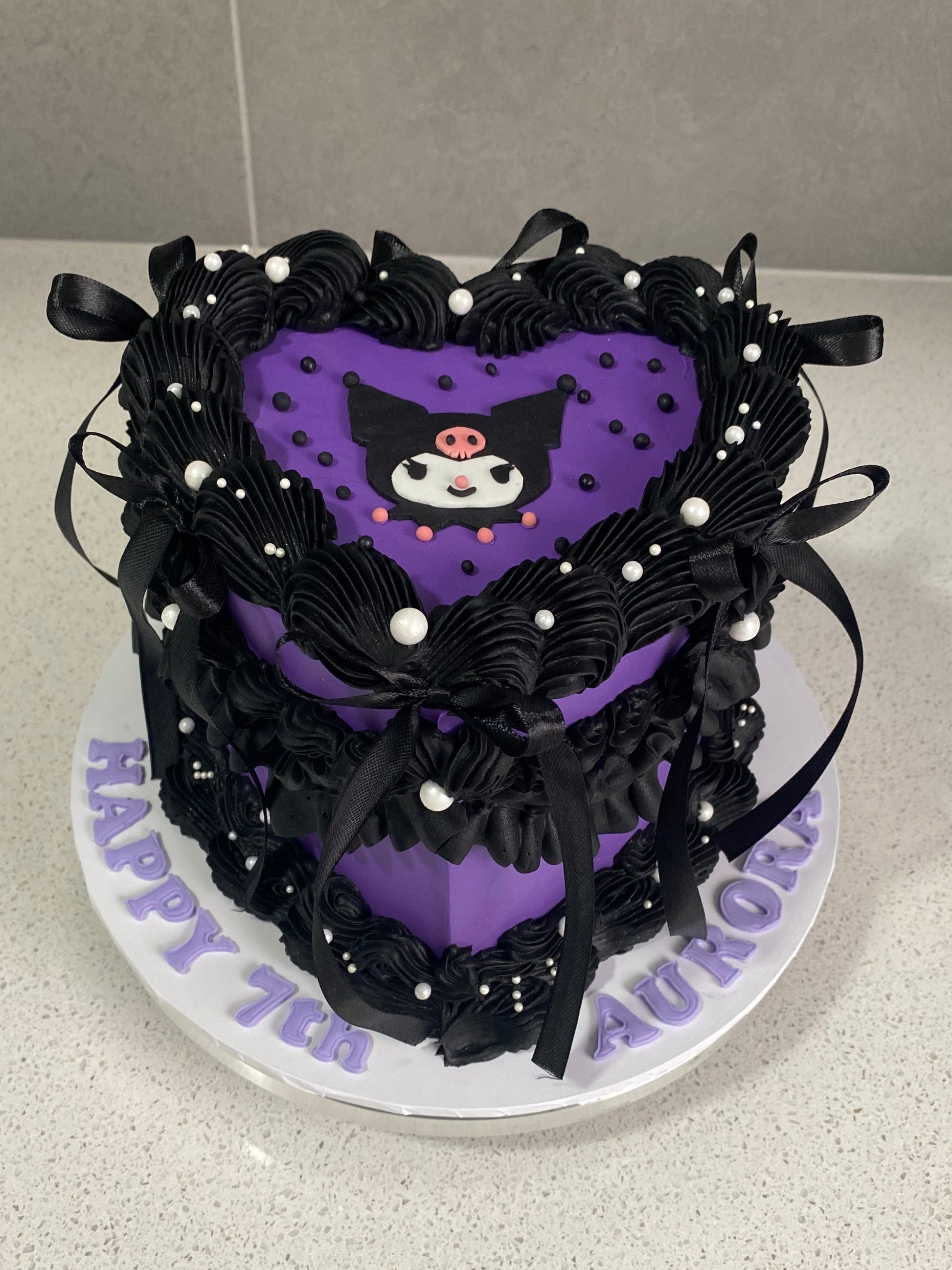 Heart Vintage Cake
