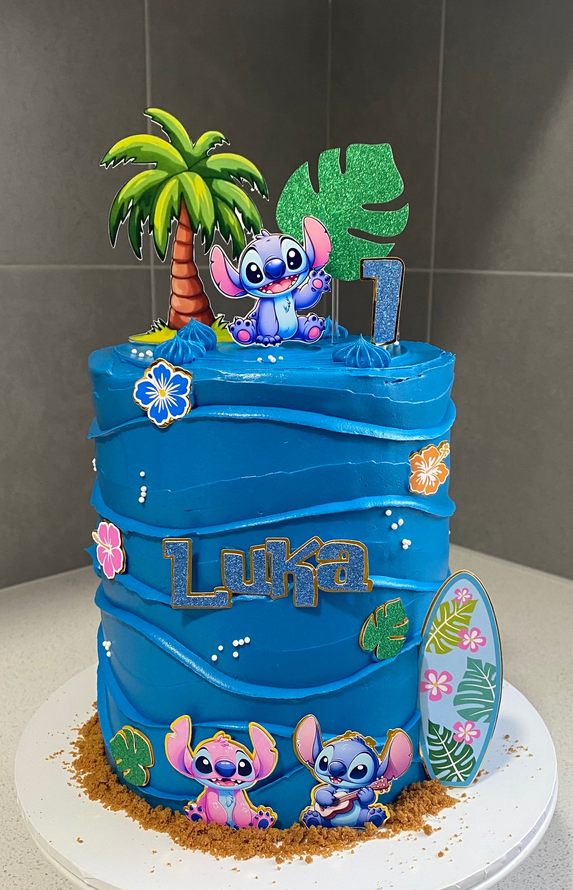 Stitch tall cake