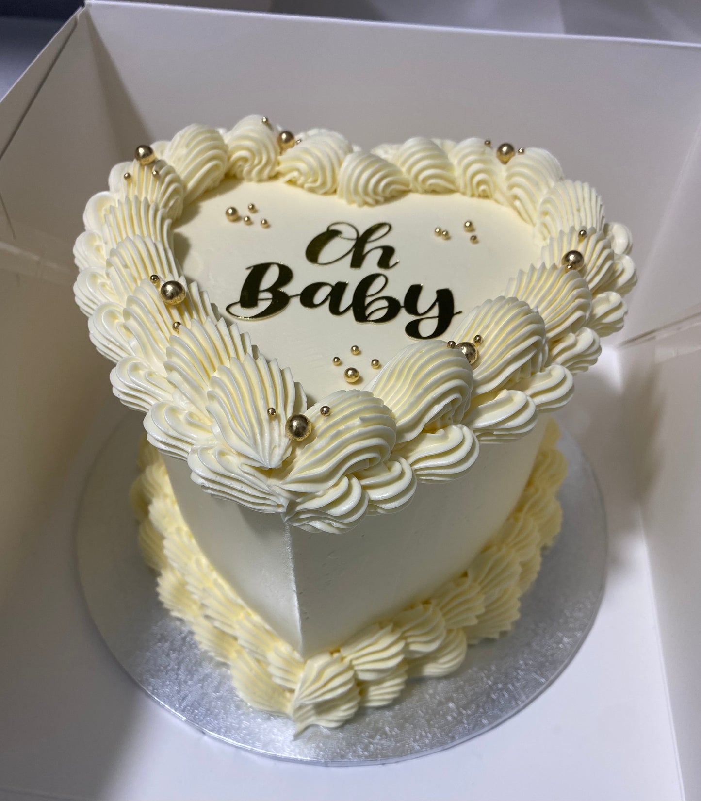 oh baby cake, white cake, cream cake